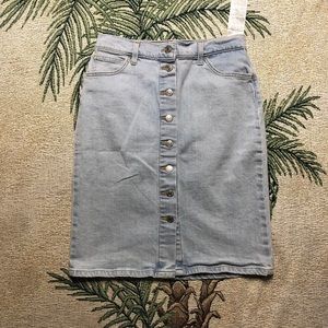 Levi’s skirt